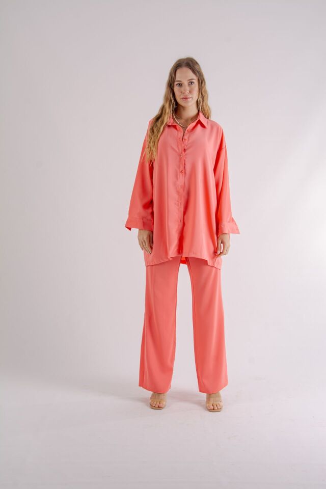 Yavruağzı Oversize İkili Takım